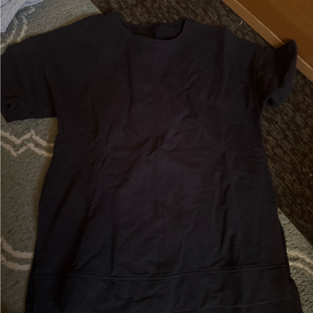 LULULEMON navy sweater shirt